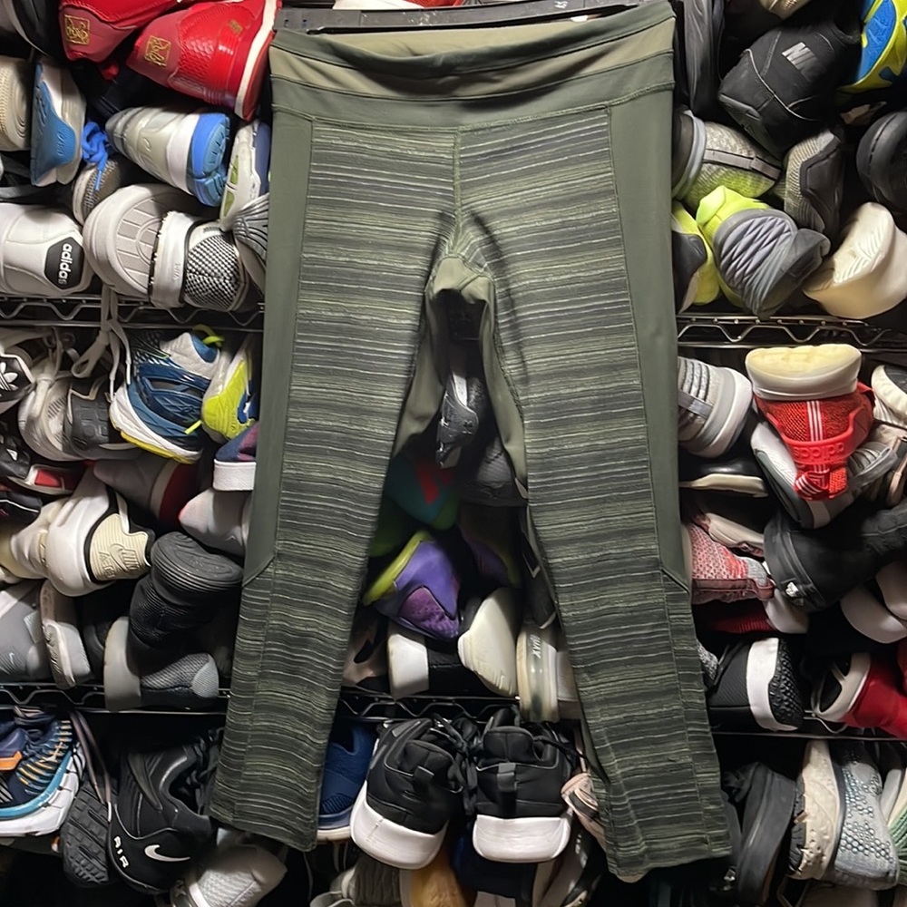 Lululemon Crop